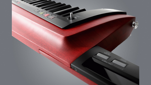 Synthesiser: Korg RK-100S2 37 Note Keytar - RED