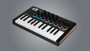 MIDI Controller: Arturia Minilab 3 - BLACK