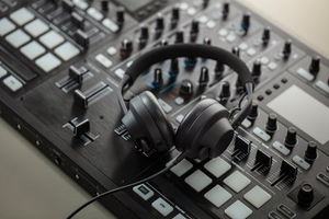 AIAIAI TMA-2 DJ XE HEADPHONES